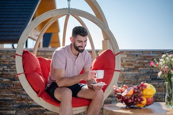 FOTEL WISZĄCY SWING POD CZILLO