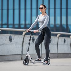 HULAJNOGA Z HAMULCEM TARCZOWYM NILS EXTREME HM208T